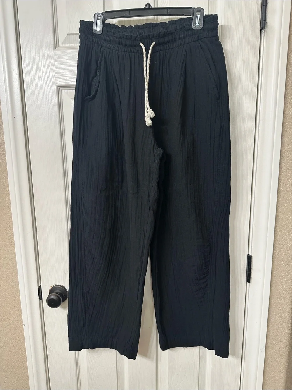 Old Navy Crinkled Gauze Barrel Pants
